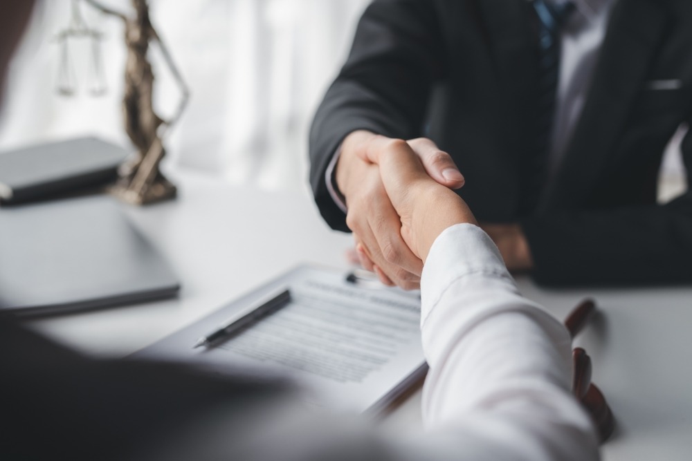 How Can I Get a Free Lawyer Consultation in Florida?