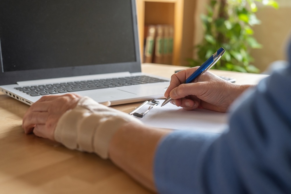 What Is the Best Way to Document Injuries After a Truck Accident?